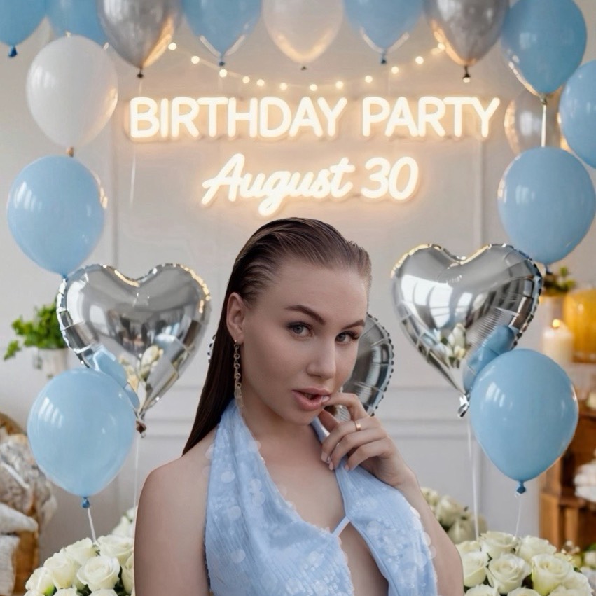 TODAY B-DAY🥳 LIZA⁶⁹🖤 from RU on Tango Live