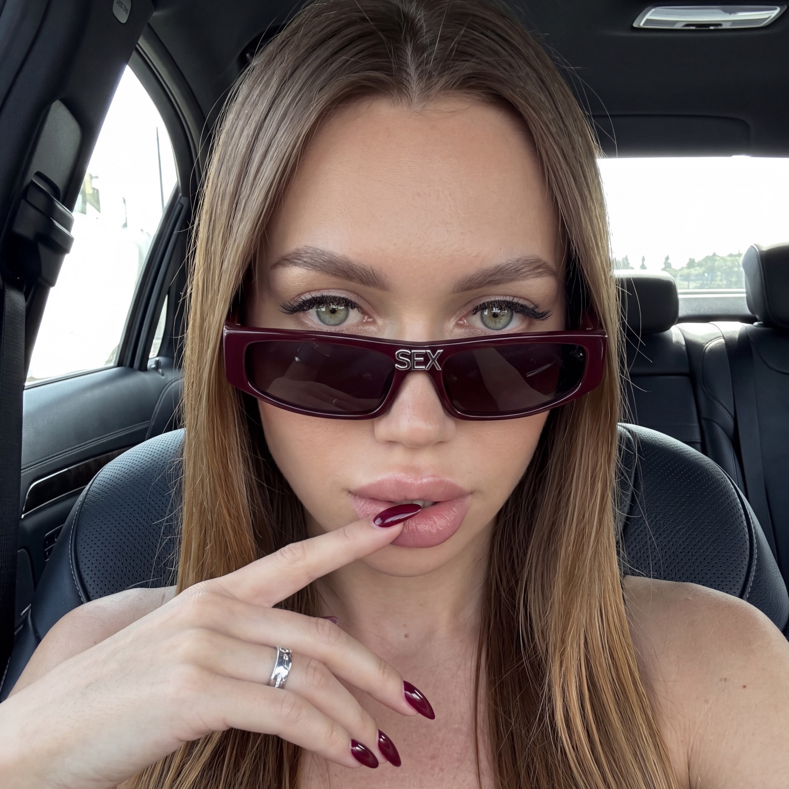 Missmeow ᴹᵗᵛ💋 on Tango Live