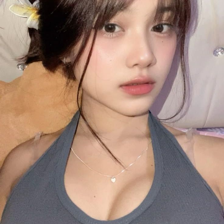 Elle🔥