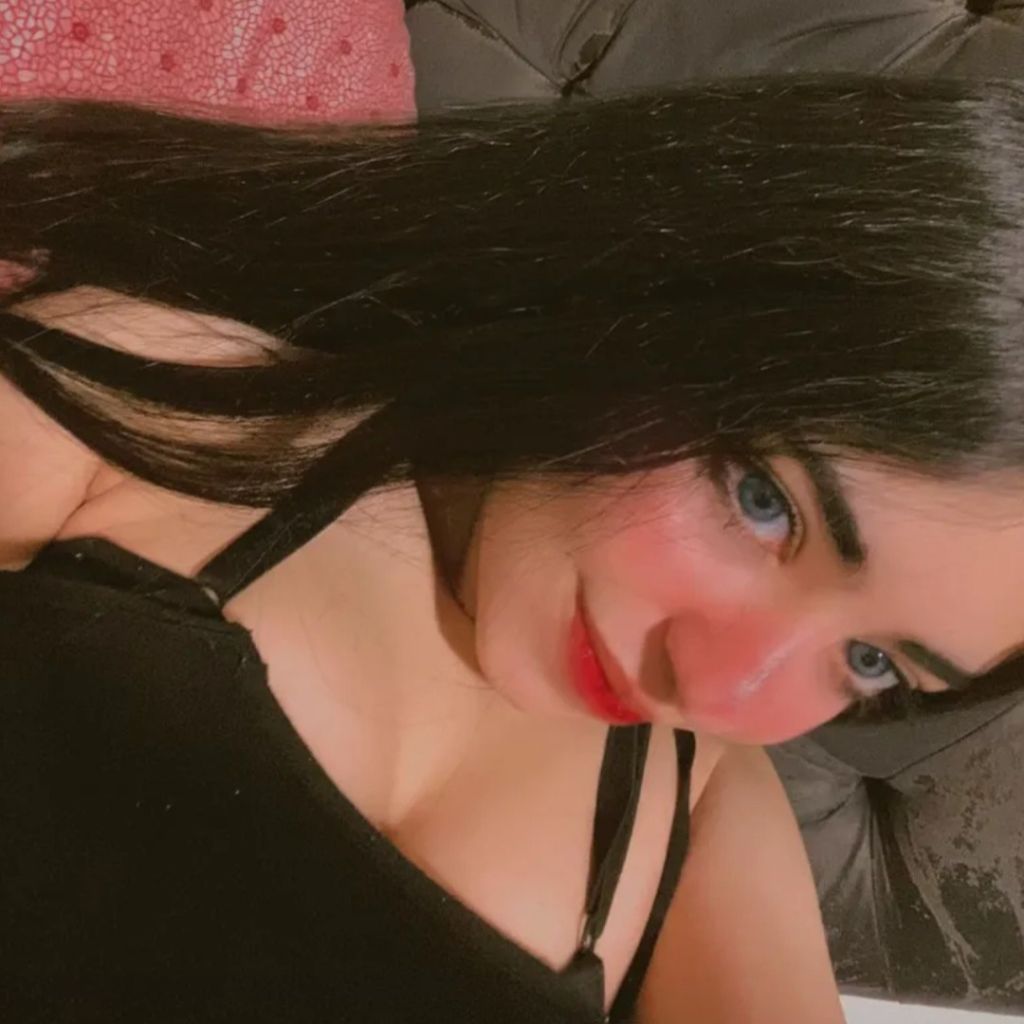 Roka🍑🦌 from EG on Tango Live