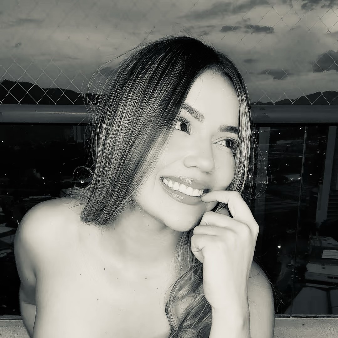 Valentina🧜🌊 from CO on Tango Live