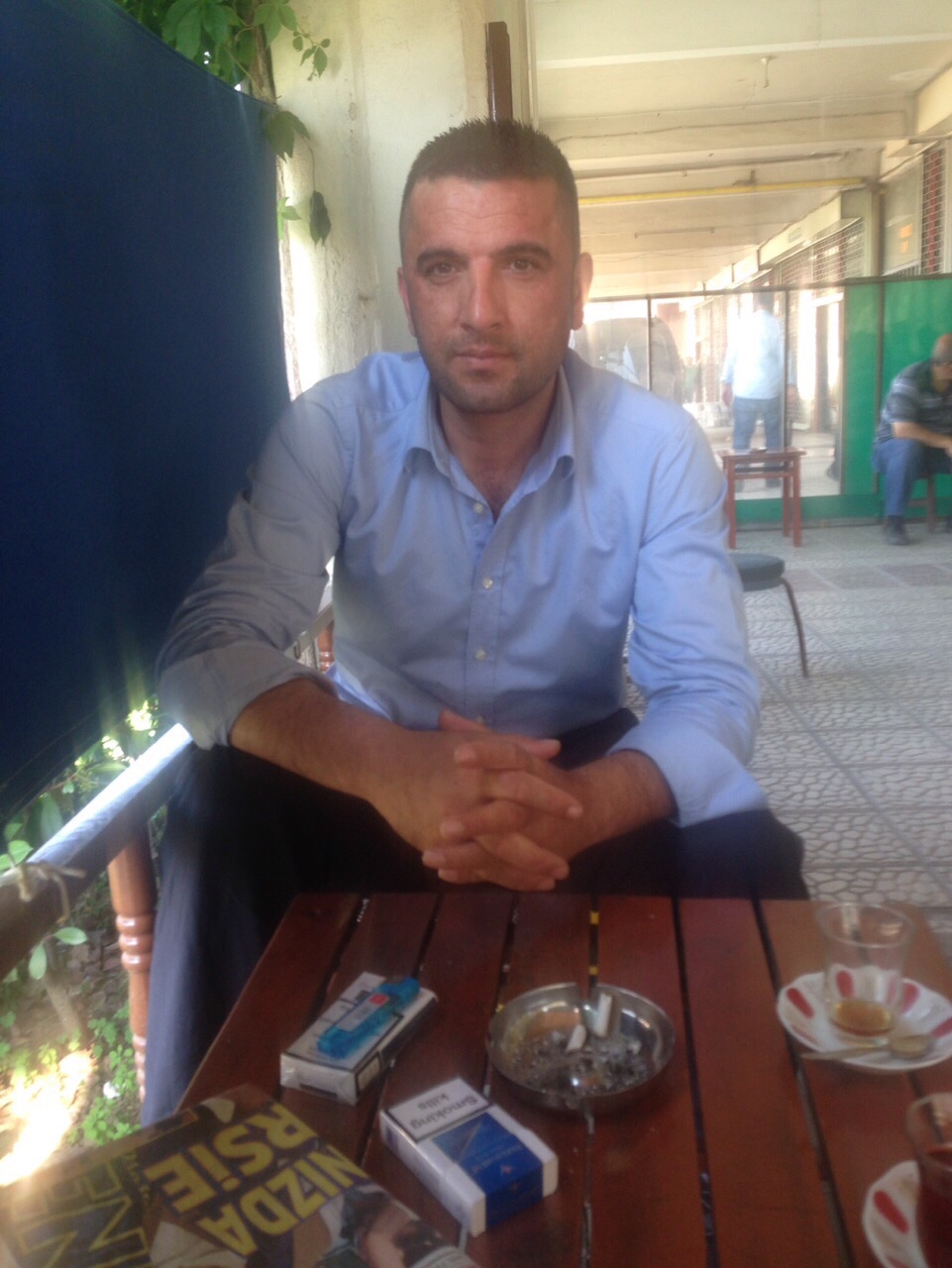Burak 1647 from TR on Tango Live