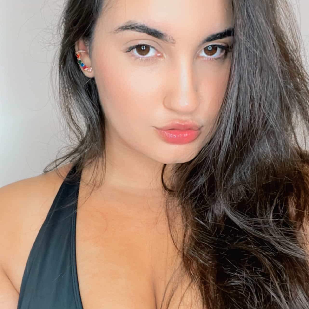 Demi