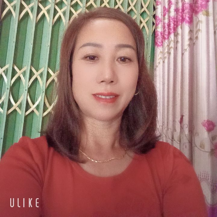 *** Thủy from VN on Tango Live